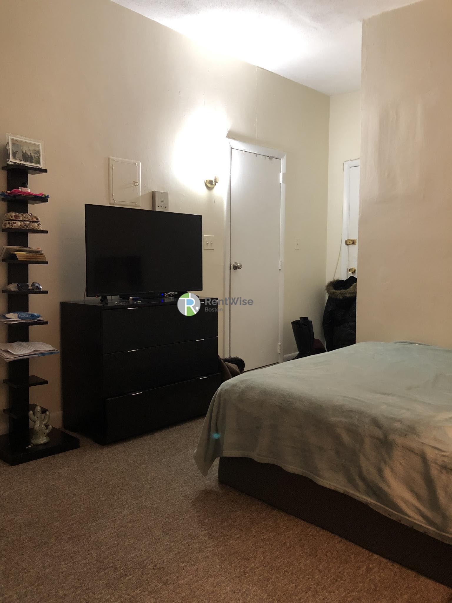 Photo of 53 South Huntington Avenue