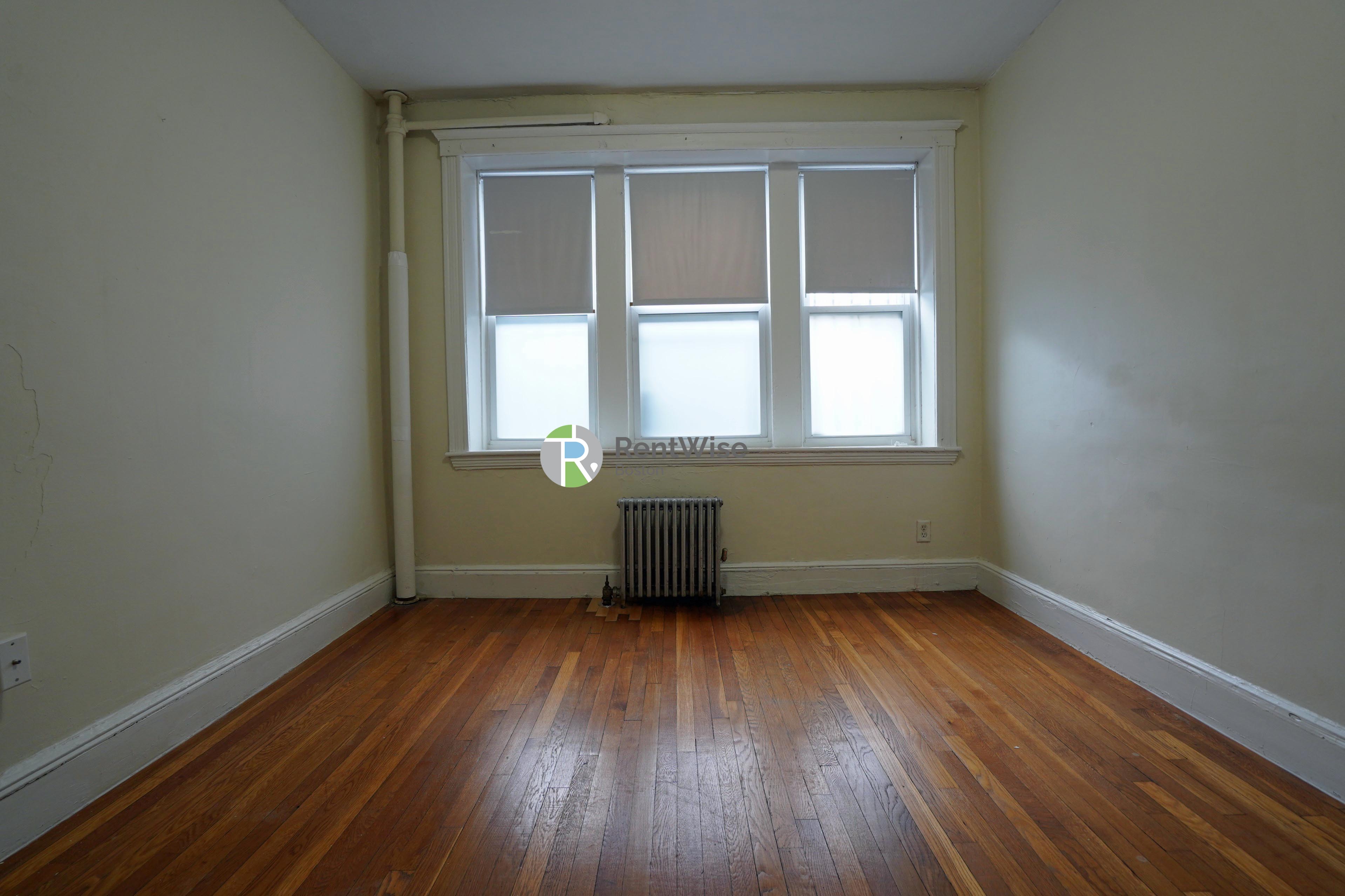 Photo of 1800 Commonwealth Avenue