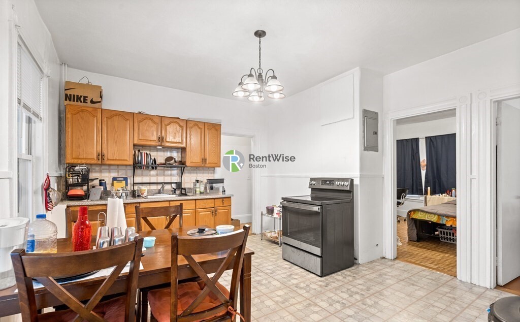 Photo of 78 Hillside St