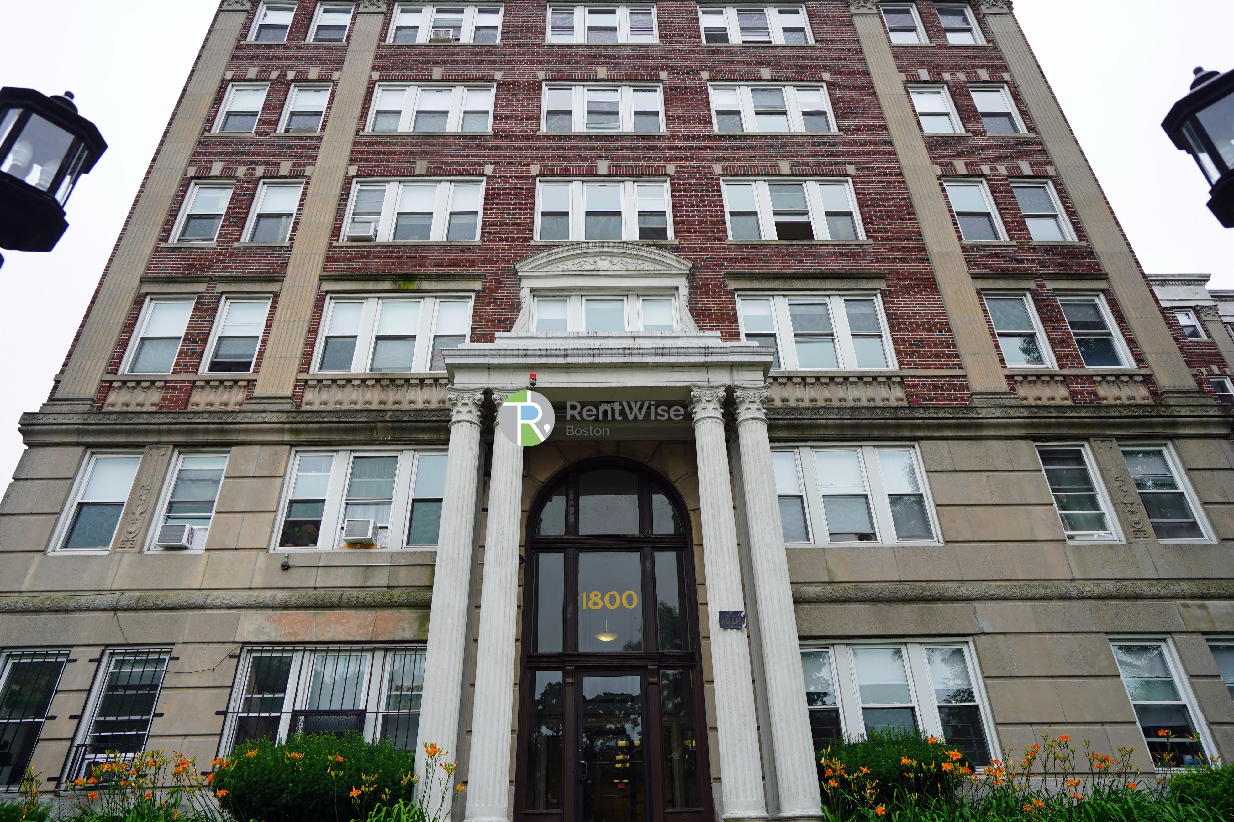 Photo of 1800 Commonwealth Avenue