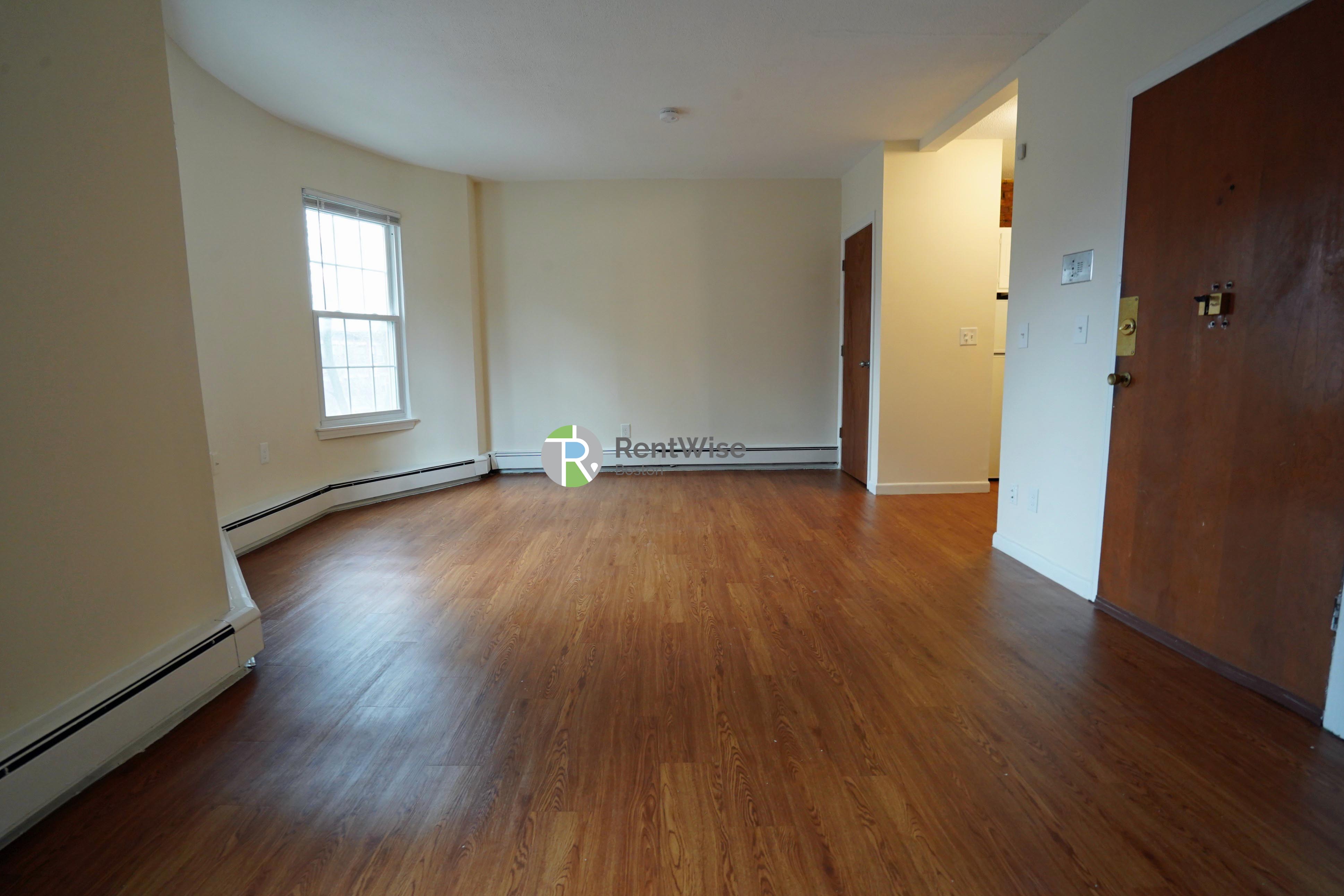 Photo of 74 S Huntington Ave