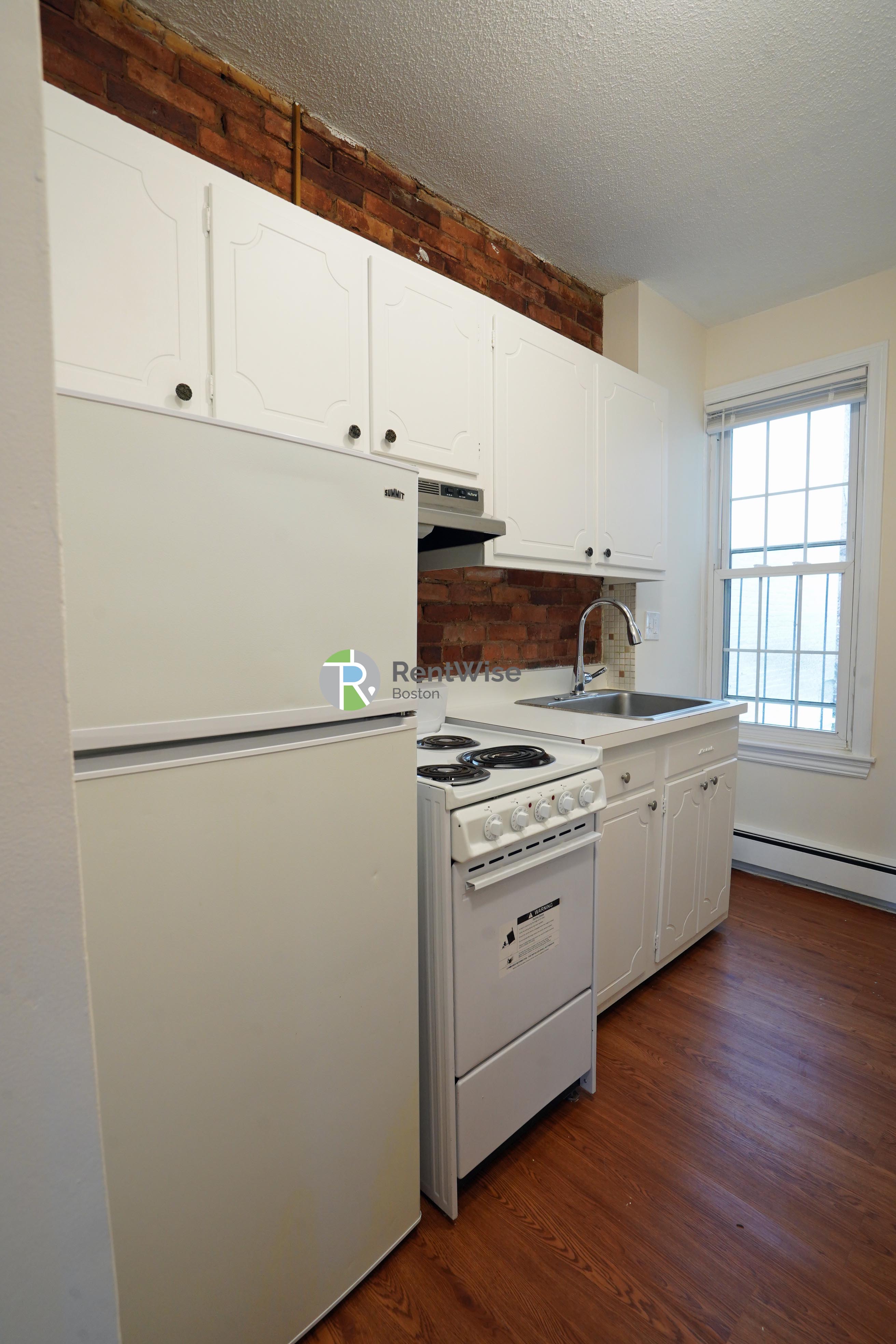 Photo of 74 S Huntington Ave