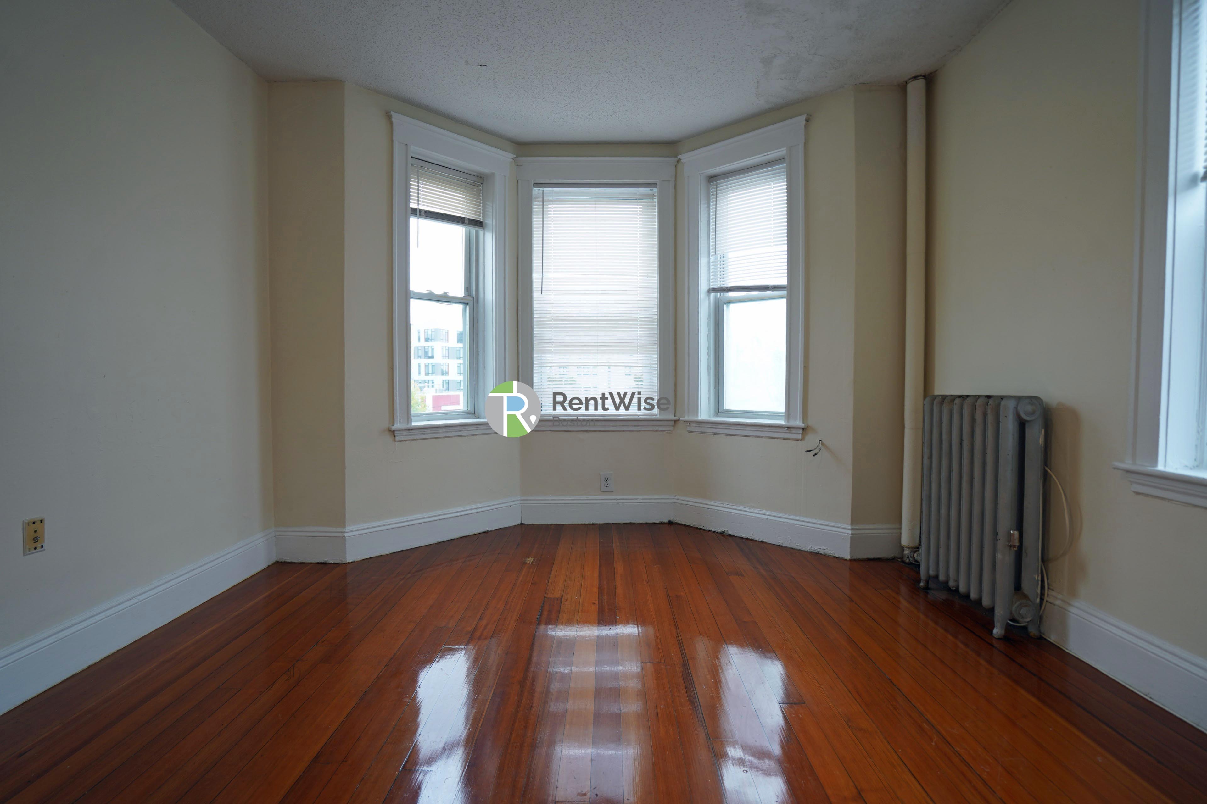 Photo of 518 Cambridge Street
