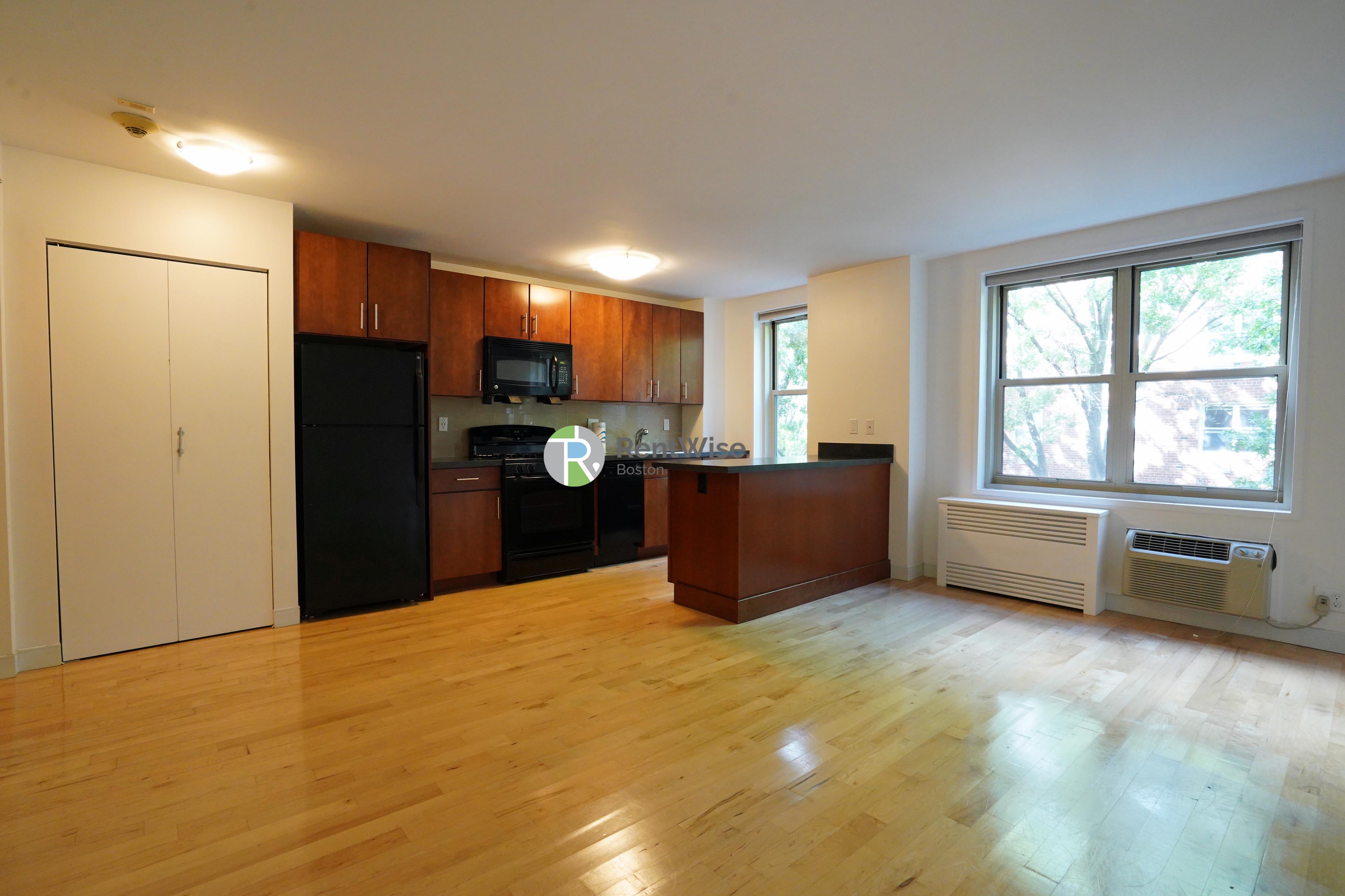 Photo of 10 Camelot Court