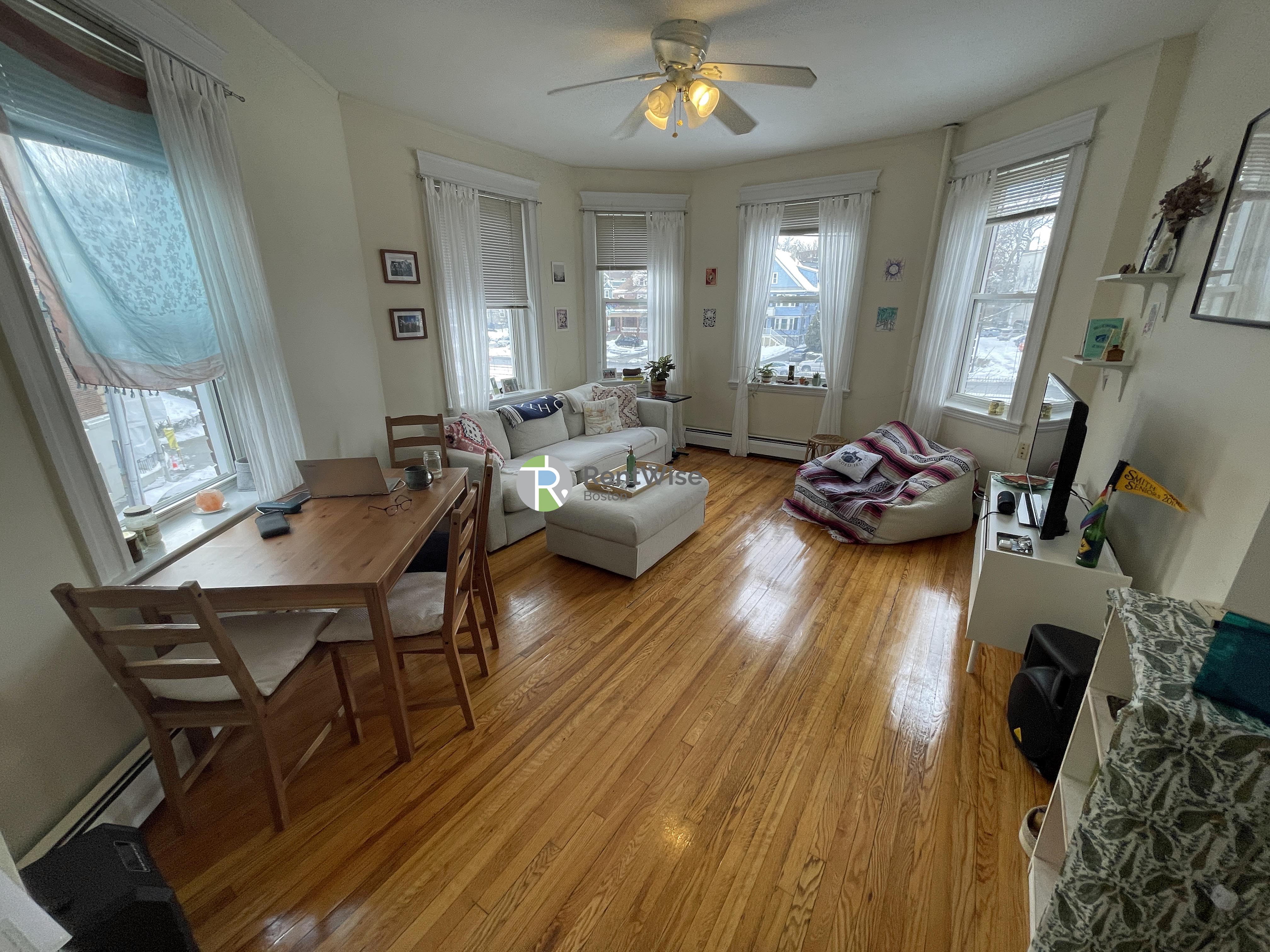 Photo of 1846 Commonwealth Avenue
