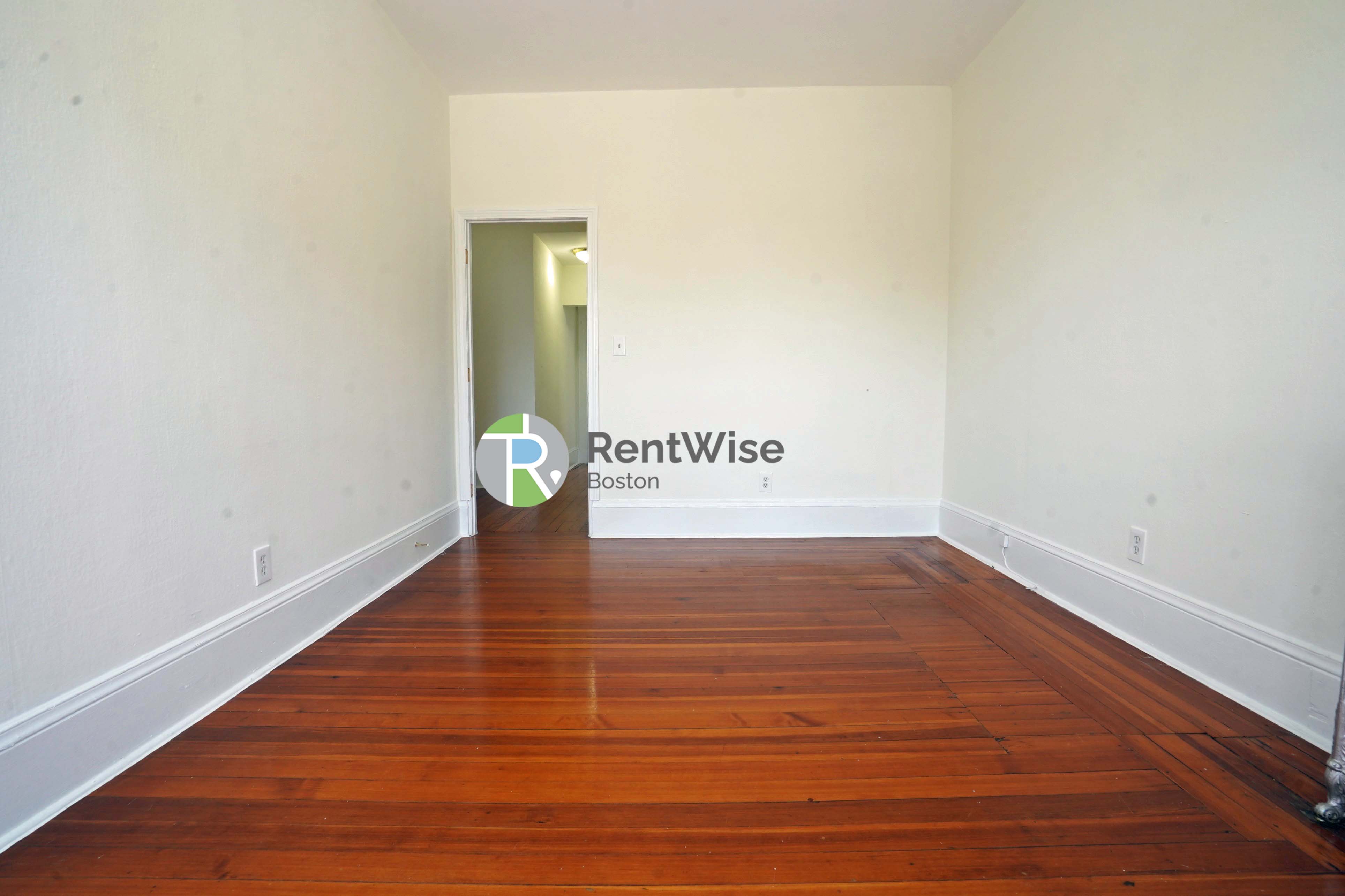 Photo of 61 Brighton Ave