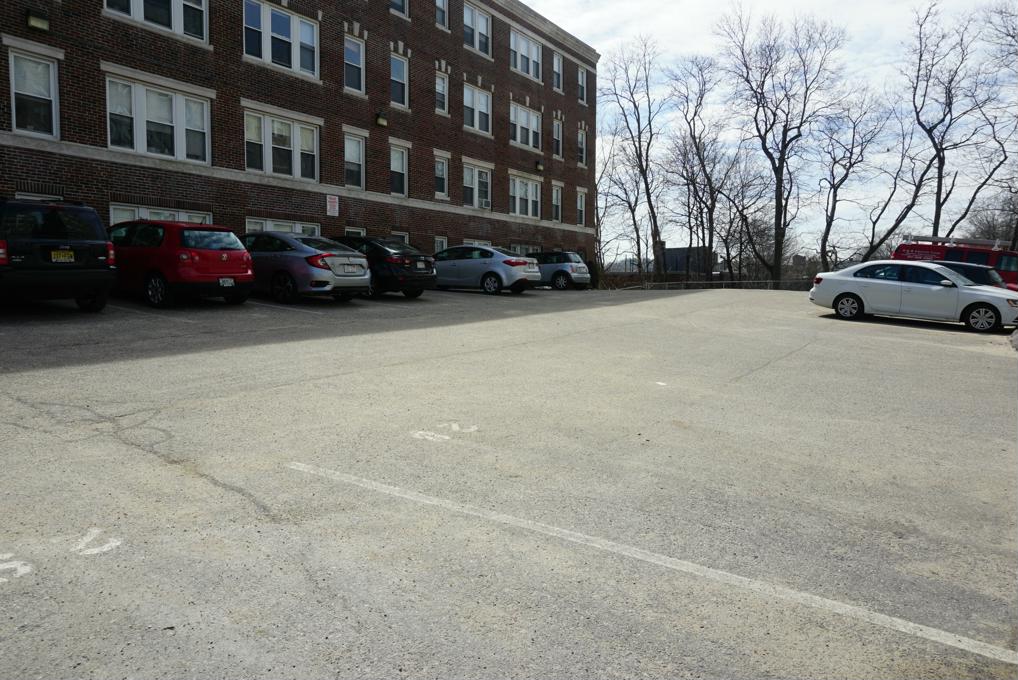 Photo of 1800 Commonwealth Avenue