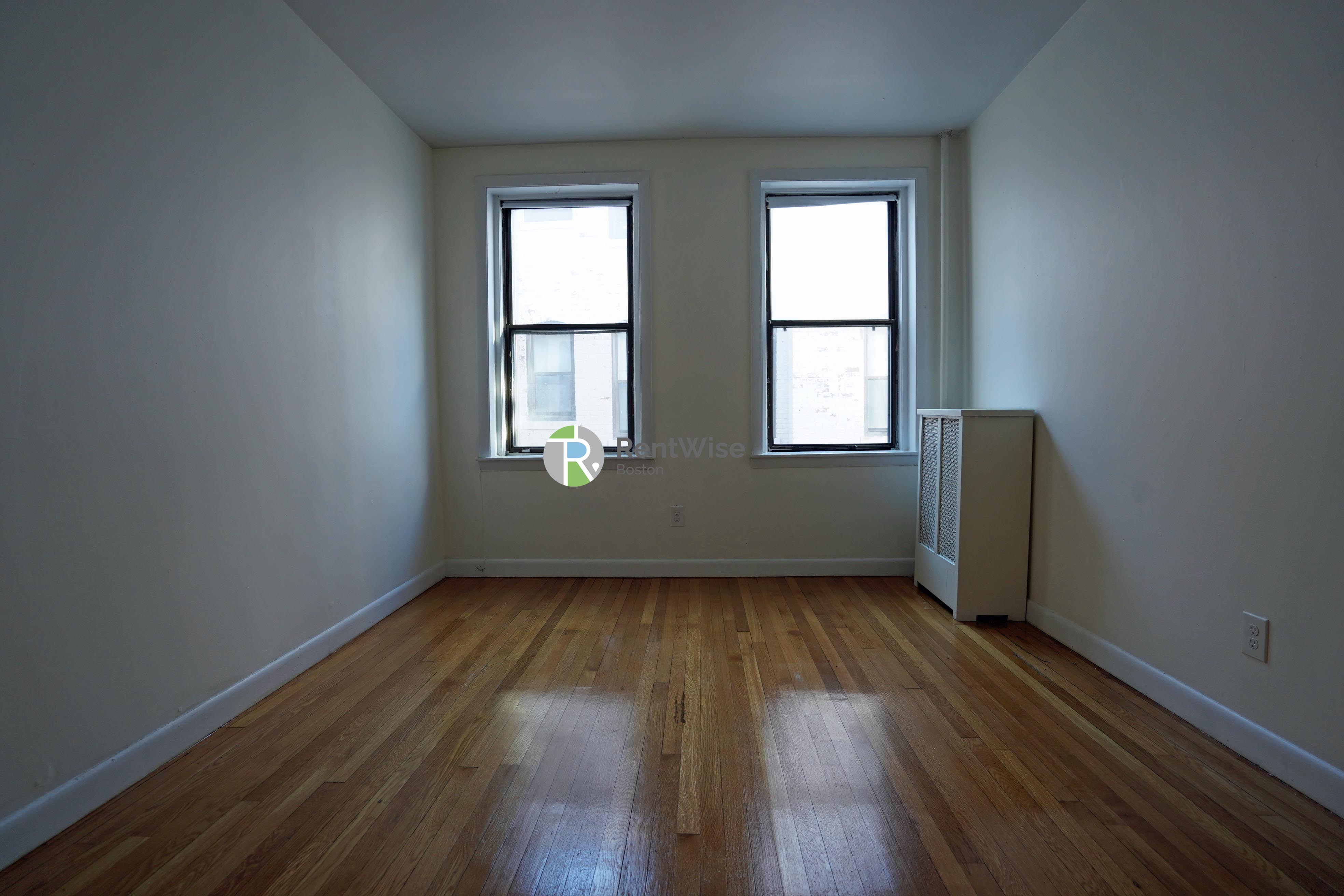 Photo of 1131 Commonwealth Avenue