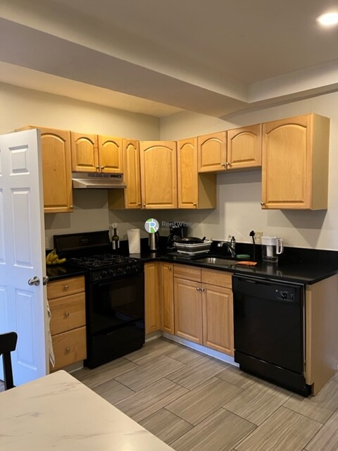 Photo of 220 Hanover Street