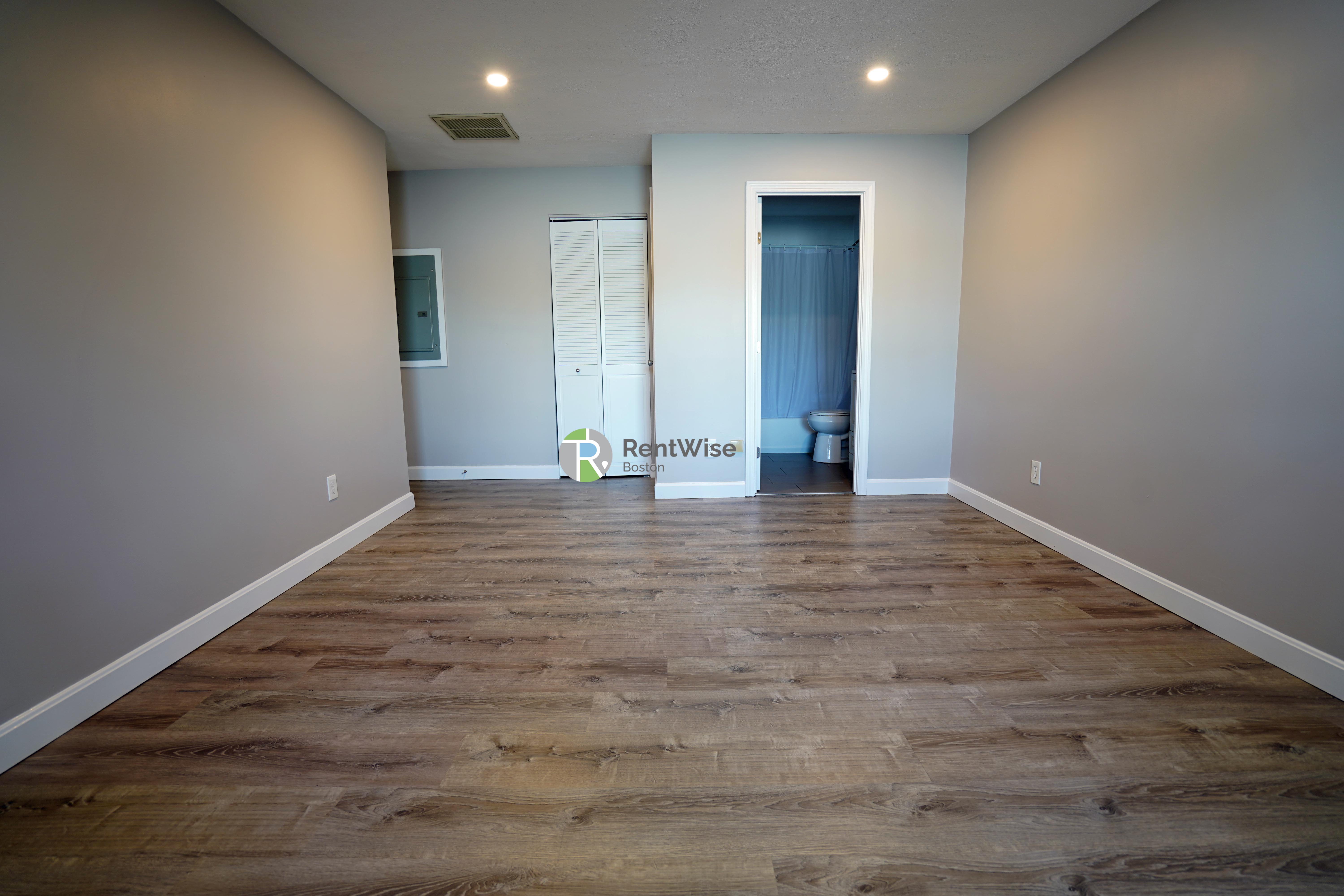 Photo of 404 Langley Road