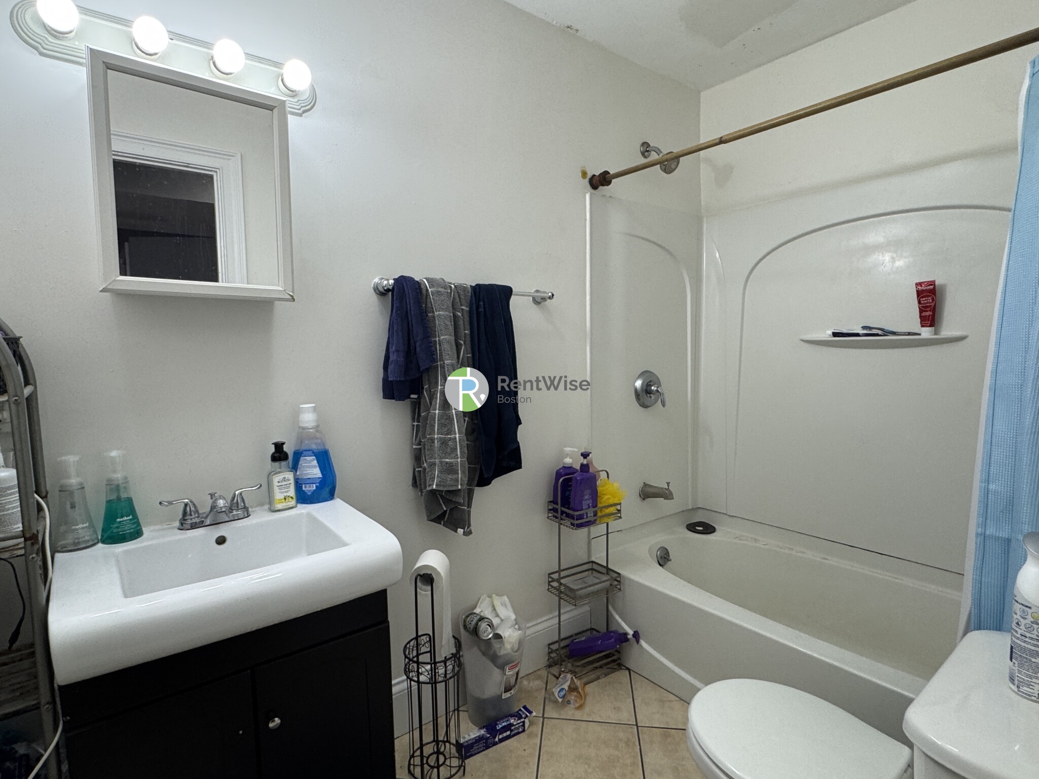 Photo of 731 Parker St