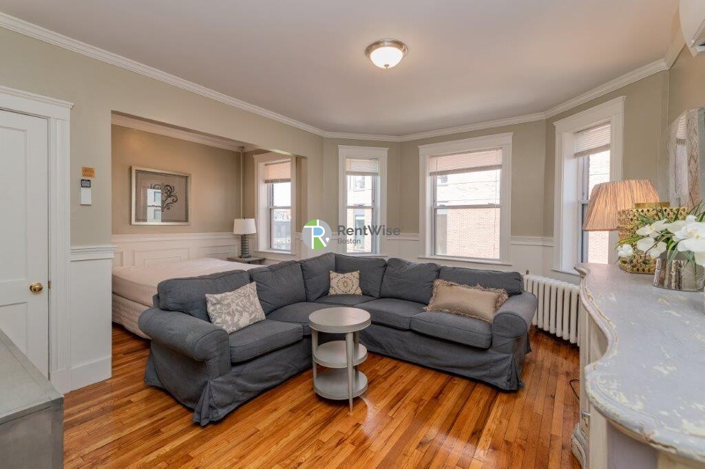 Photo of 49 Worthington St